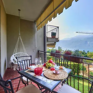 La Casa Di Lucia , Lierna Italy